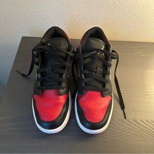 air jordan 1 low bred toe